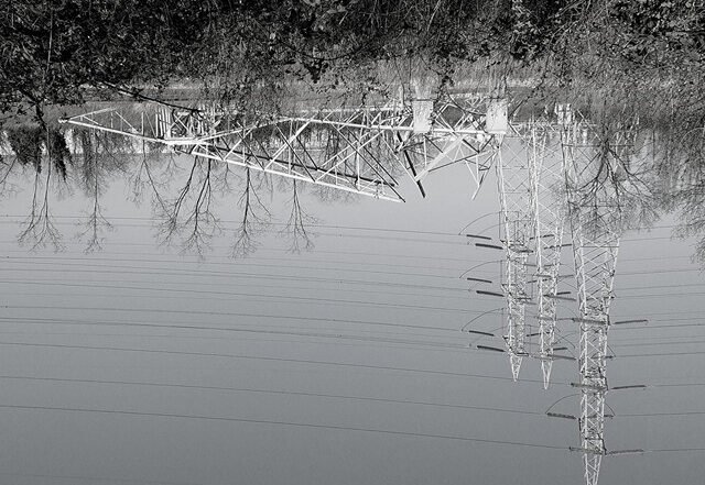 Erik Strauss, Ilaria Riccio - Darkside [A Way to Come Back] (Spotify) Nagamag