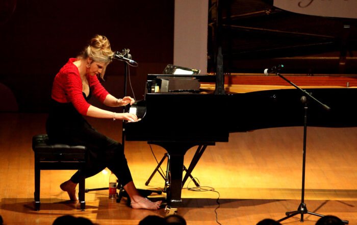 fiona joy hawkins interview on Nagamag Music Magazine