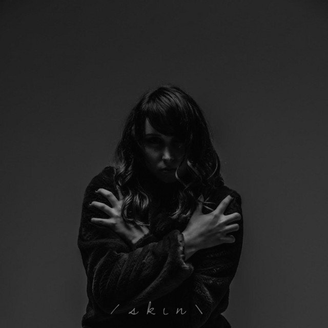 Lainey Dionne - Skin (Spotify)
