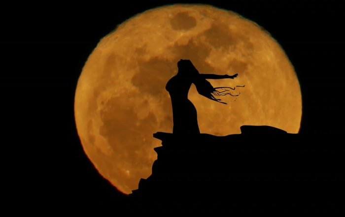 Marcus Moon - The Moon Represents My Heart (Official Video w/ Lyrics) (Video)