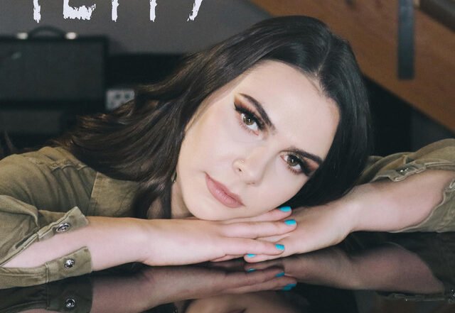 Estella Dawn - Petty (Spotify)