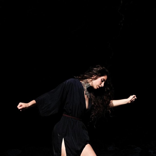 Dafné Kritharas, Camille El Bacha, Matthias Courbaud, Paul Barreyre - De Edad de Kinze Anyos (Spotify)