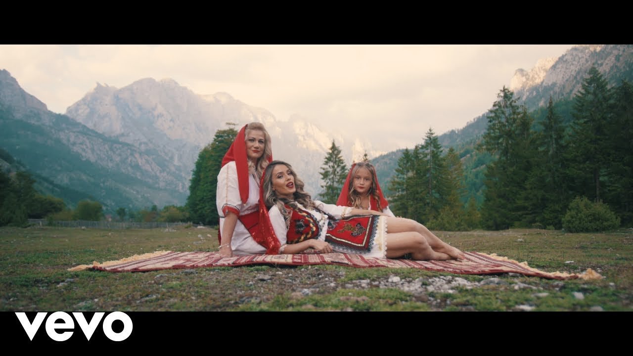 Mimoza - Young Queen (Video)