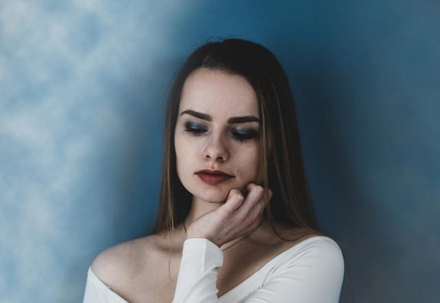 ELUNIA - Pressure Points (Spotify), Pop music genre, Nagamag Magazine