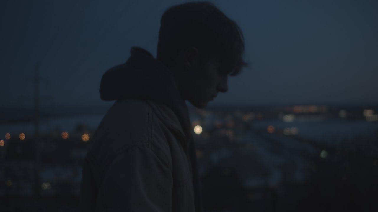 Flawed Mangoes with HUGO - 2am (Video), Pop music genre, Nagamag Magazine