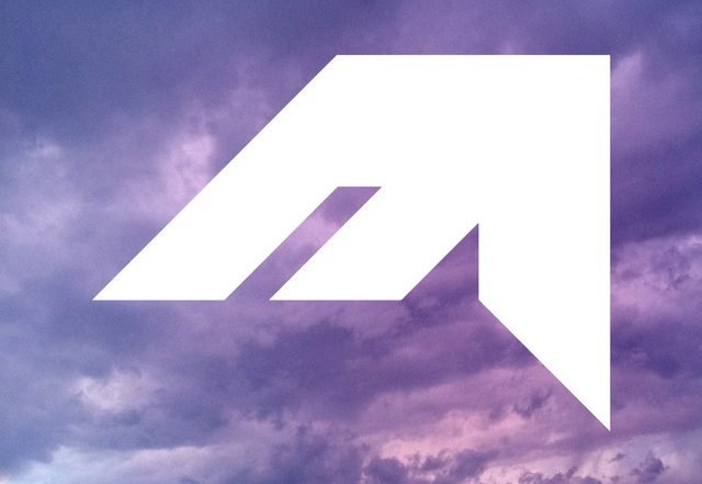 Mokhov - Drifting off 3 (Spotify), Electronica music genre, Nagamag Magazine