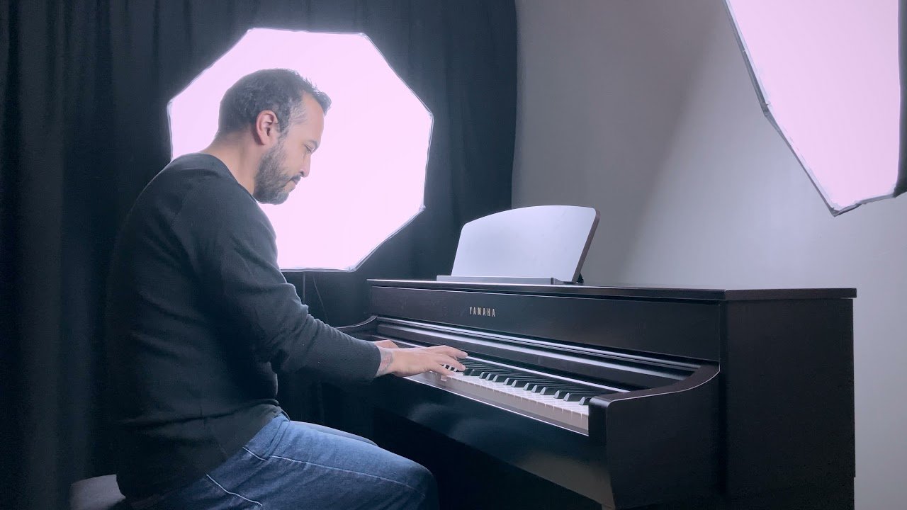 Terse - Carlos Maya - Neoclassical piano music (Video), Neoclassical music genre, Nagamag Magazine
