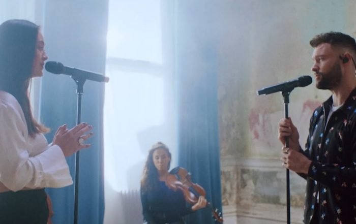 Jasmine Thompson & Calum Scott - love is just a word (Video), Neoclassical music genre, Nagamag Magazine