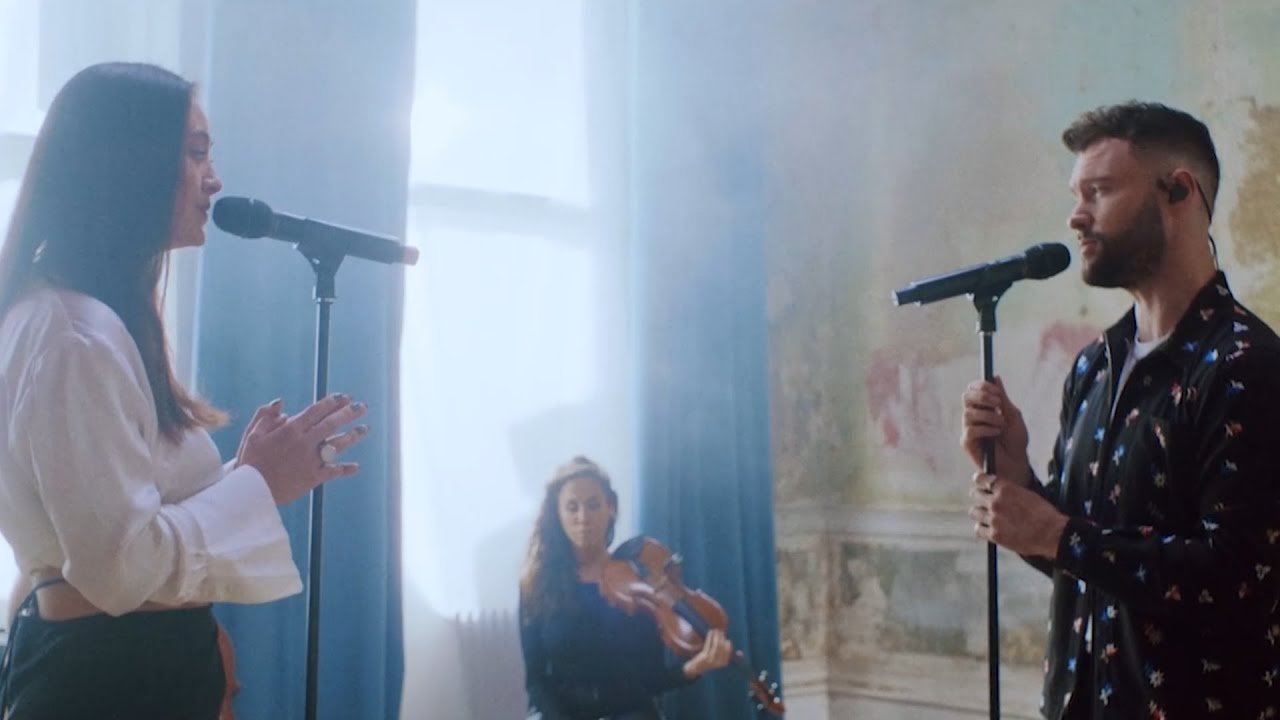 Jasmine Thompson & Calum Scott - love is just a word (Video), Neoclassical music genre, Nagamag Magazine