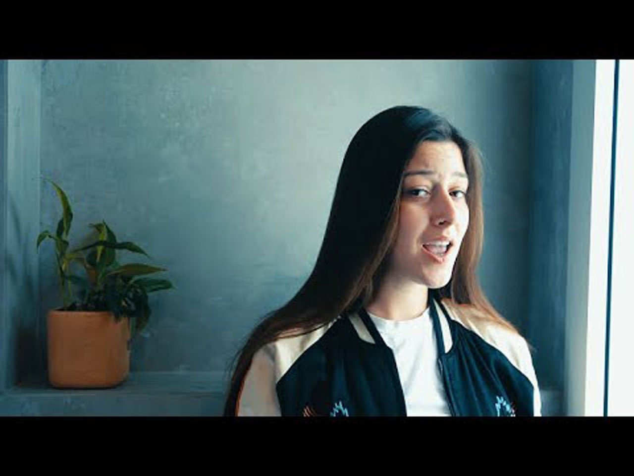 Vintage Press Feat Michal - Distraction (Video), Pop music genre, Nagamag Magazine