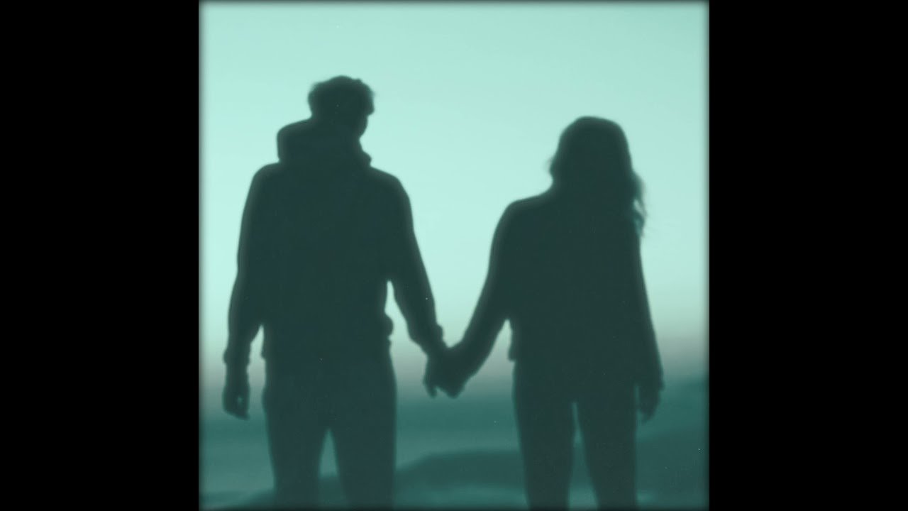 Ari Bradshaw - Can't Help But Fall For You (Video), Pop music genre, Nagamag Magazine