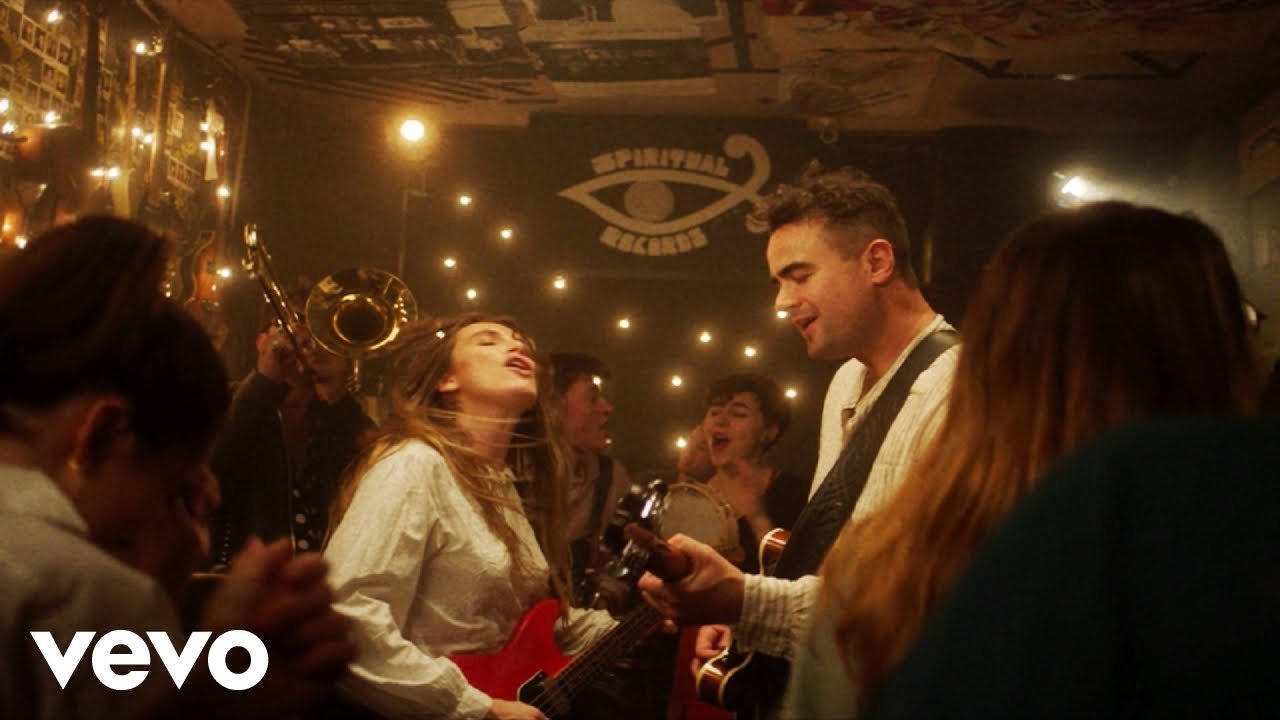 Ferris & Sylvester - Golden (Video), Rock music genre, Nagamag Magazine