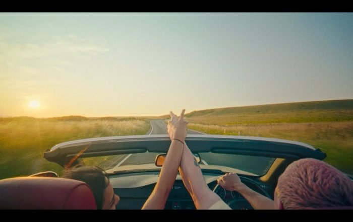 Moncrieff - Warm (Video), Pop music genre, Nagamag Magazine