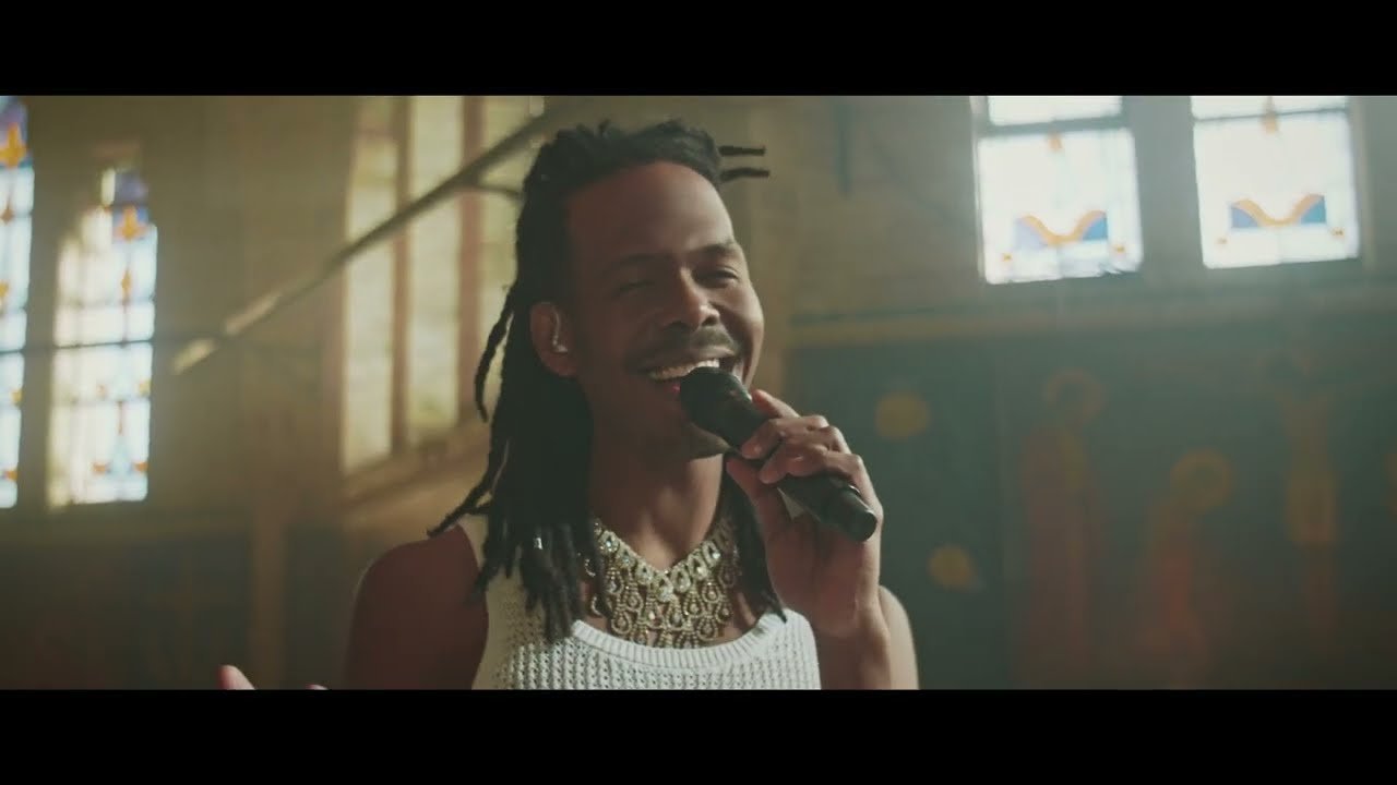 Jeangu Macrooy - Worship (Video), Pop music genre, Nagamag Magazine