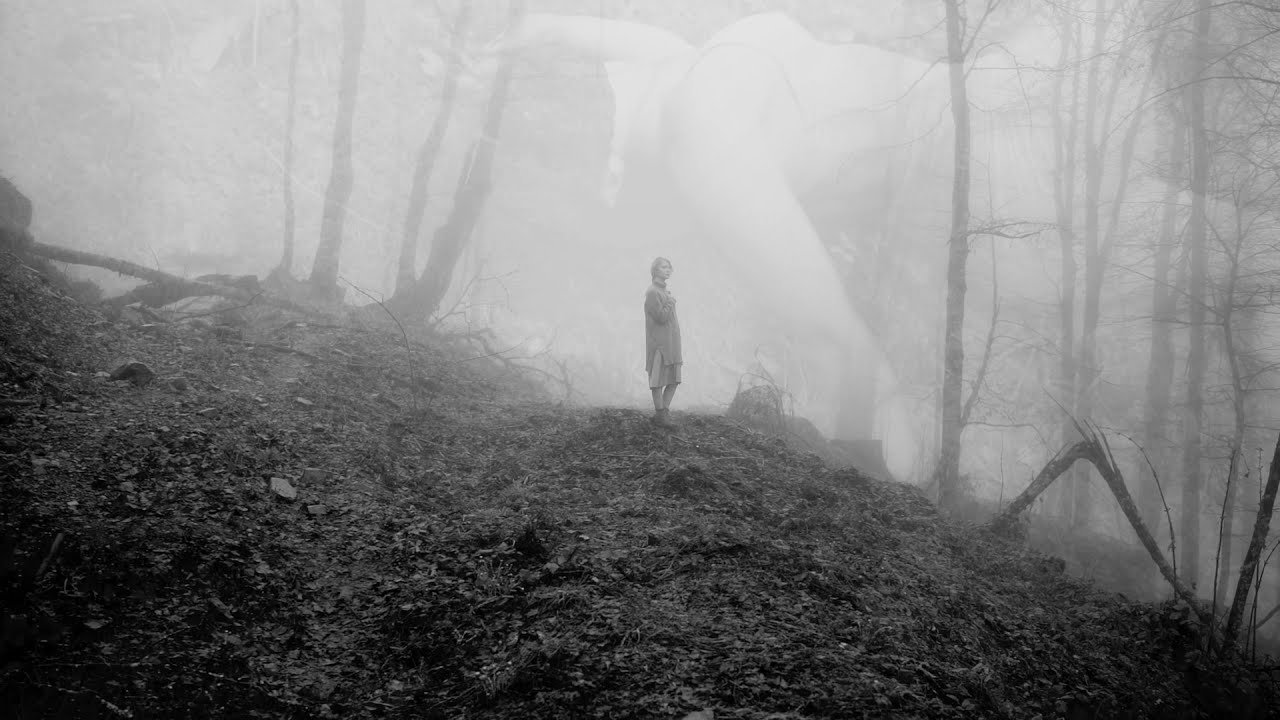 Samatha - The forest calls me back into her womb (Video), Electronica music genre, Nagamag Magazine