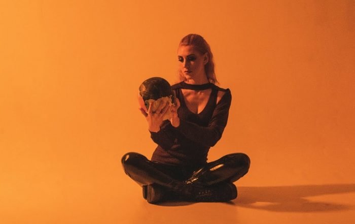 PELOWSKA - Overrated, Pop music genre, Nagamag Magazine
