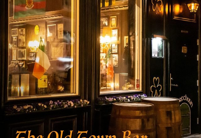 Drops Of Indigo - The old town bar, Rock music genre, Nagamag Magazine