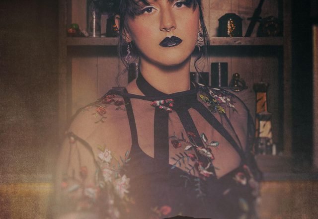 C.C. Summers - Implode, Pop music genre, Nagamag Magazine
