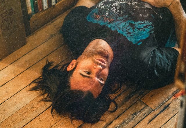 Jon Bryant - This Book, Rock music genre, Nagamag Magazine