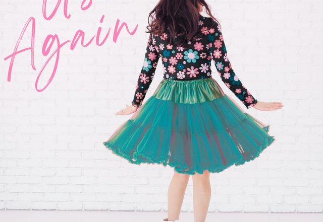 KellyMarie - Us Again, Pop music genre, Nagamag Magazine