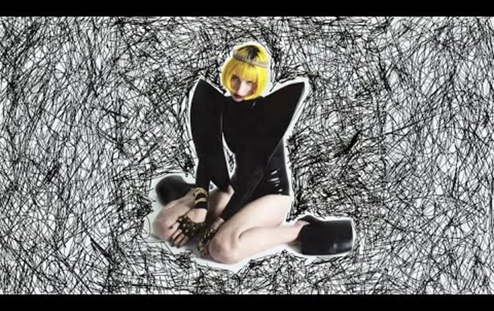 Tessa Violet - BREAKDOWN, Pop music genre, Nagamag Magazine