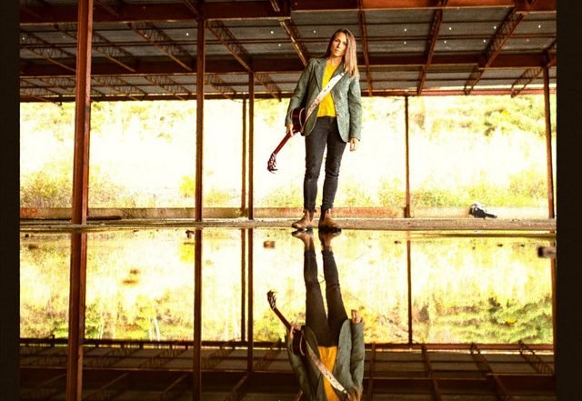 Kristen Martell - Should I Run, Pop music genre, Nagamag Magazine