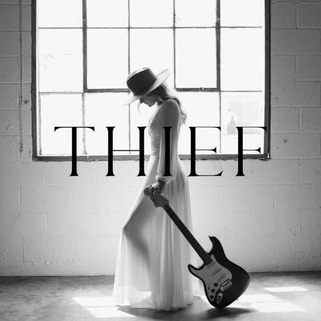 Rena Jones – Thief
