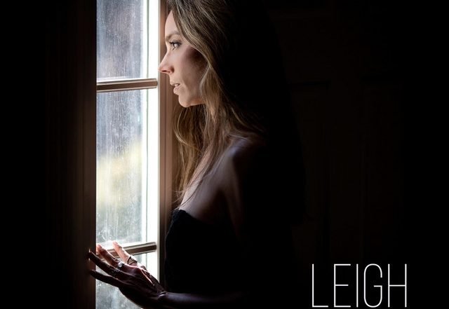 Kristy Chmura - Leigh, Pop music genre, Nagamag Magazine