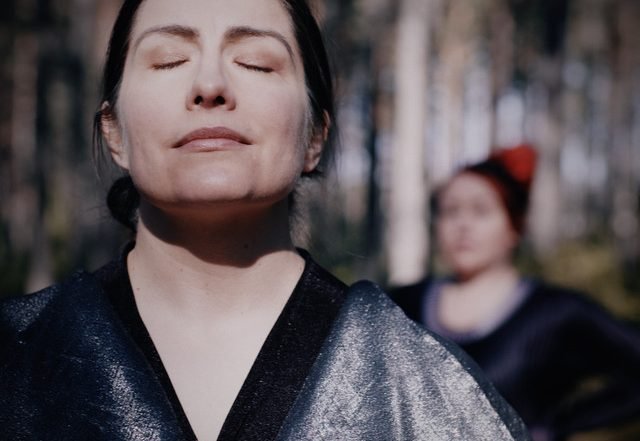 Vera Vinter x Hanna Ekström - Drööman, Neoclassical music genre, Nagamag Magazine