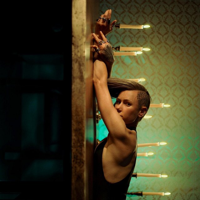 Lenni Revel – Where There Ain’t No Sun