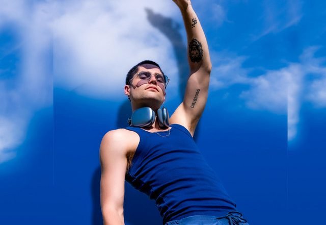 Danny Suede - oolala, Pop music genre, Nagamag Magazine