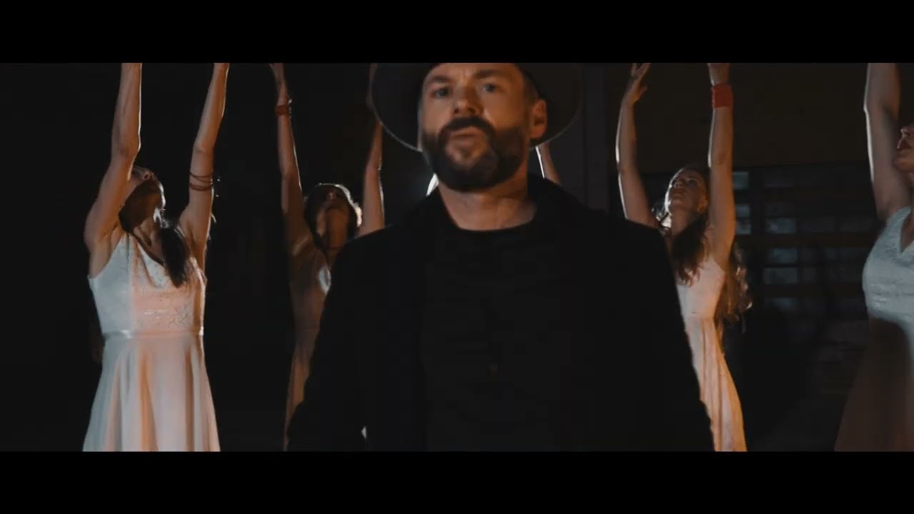 Mike Mangione - Anastasia, Rock music genre, Nagamag Magazine