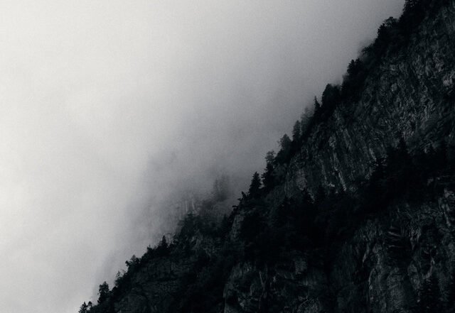 Bartosch McCarthy - Zeigarnik, Neoclassical music genre, Nagamag Magazine