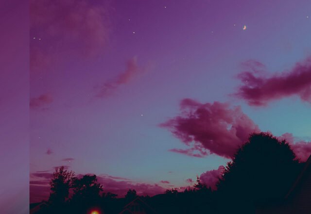 conversation piece - rose colored dreams, Rock music genre, Nagamag Magazine