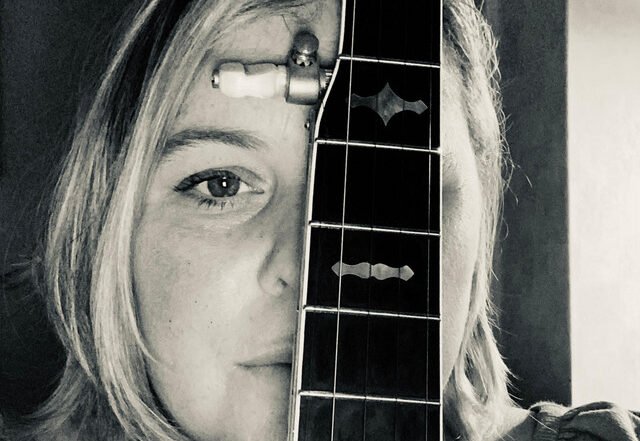 Corrie Lynn Green - HideAway Boy, Rock music genre, Nagamag Magazine