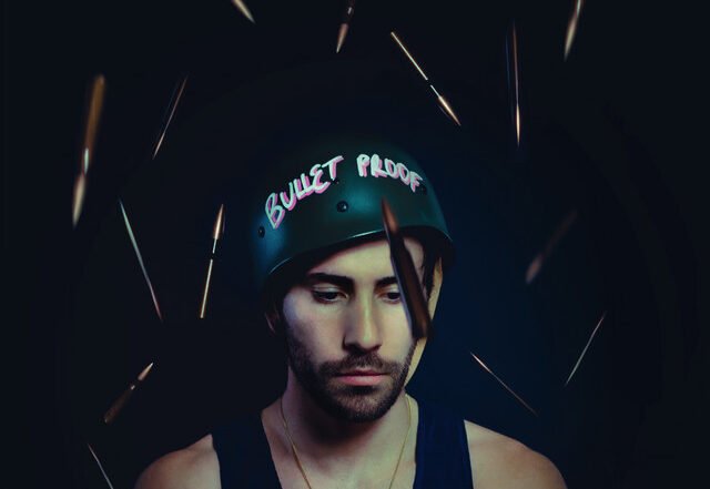 Nick de la Hoyde - Bulletproof, Pop music genre, Nagamag Magazine