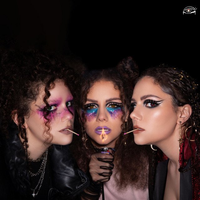 riell-burn-our-bridges-down-nagamag-music-magazine RIELL – Burn Our Bridges Down
