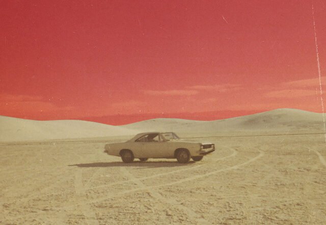 Y.LOH - Te Pido, Electronica music genre, Nagamag Magazine