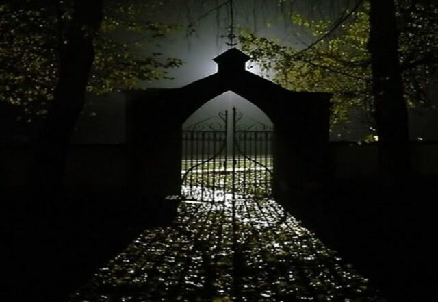 DanielFromSalem - Cemetery Gates, Rock music genre, Nagamag Magazine