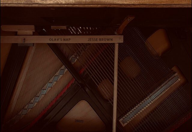 Jesse Brown - Olav's Nap, Neoclassical music genre, Nagamag Magazine