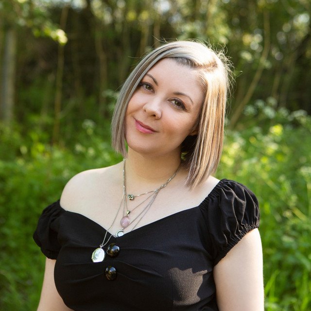 laura-musgrave-early-days-nagamag-music-magazine Laura Musgrave – Early Days