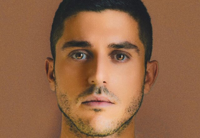Stefano May - We Are The Power Acoustic, Pop music genre, Nagamag Magazine