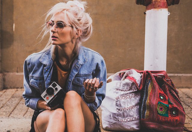 Olivia De Melo - Borrowed Time, Pop music genre, Nagamag Magazine