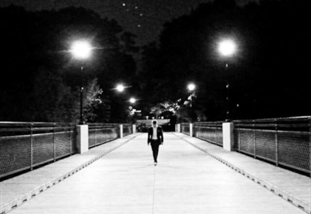 Casey Moon - distance, Pop music genre, Nagamag Magazine