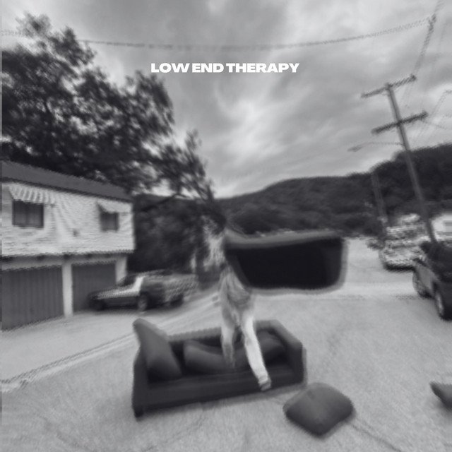 keri-sreb-low-end-therapy-feat-tyler-loyal-nagamag-music-magazine Keri Sreb – Low End Therapy (feat. Tyler Loyal)