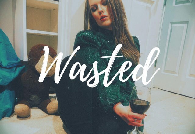 Grace Morrison - Wasted, Rock music genre, Nagamag Magazine