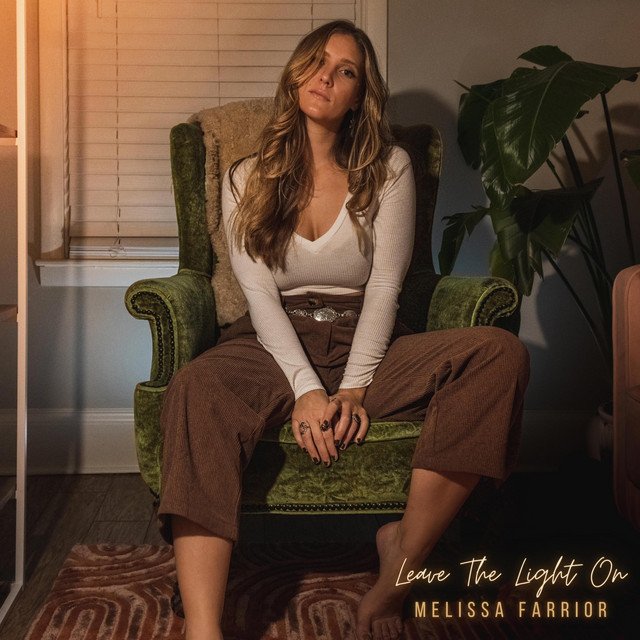 melissa-farrior-leave-the-light-on-nagamag-music-magazine Melissa Farrior – Leave The Light On