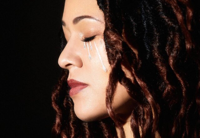 Sloe Honey - Lovesick, Pop music genre, Nagamag Magazine