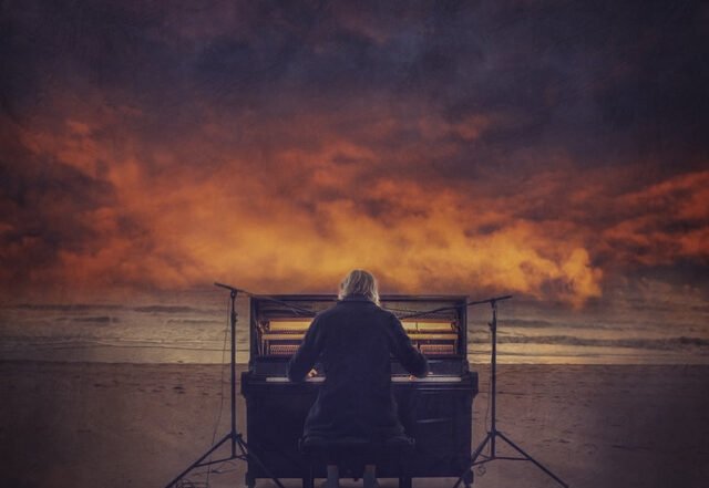 Daniël Tomàs - Kairos, Neoclassical music genre, Nagamag Magazine