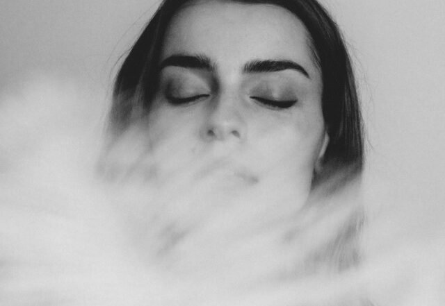 Eydís Evensen - Tranquillant, Neoclassical music genre, Nagamag Magazine